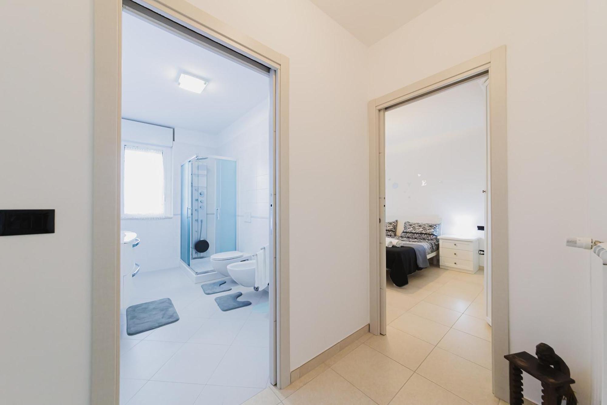 Swamyhome Aereoportobaripalese Bitonto Buitenkant foto