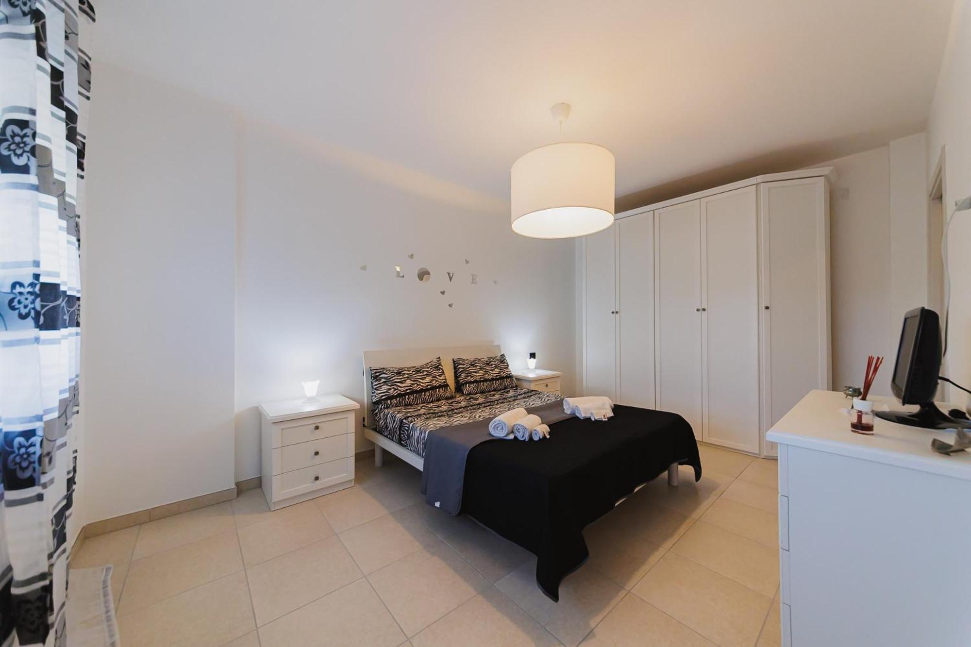 Swamyhome Aereoportobaripalese Bitonto Buitenkant foto